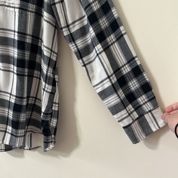 American Eagle Ahh-amazingly Soft Black White Buffalo Check Print Button Down XL - Picture 3 of 11